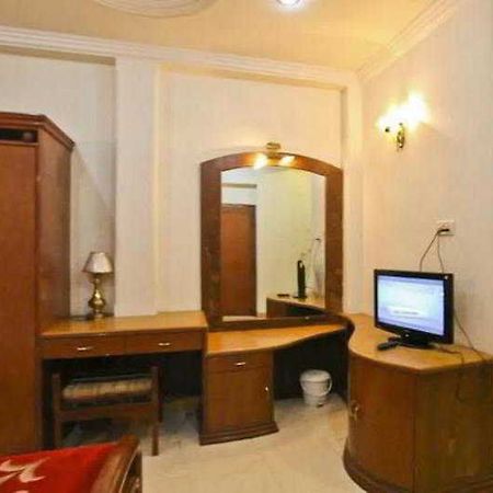 Mandakini Kanpur Exterior photo